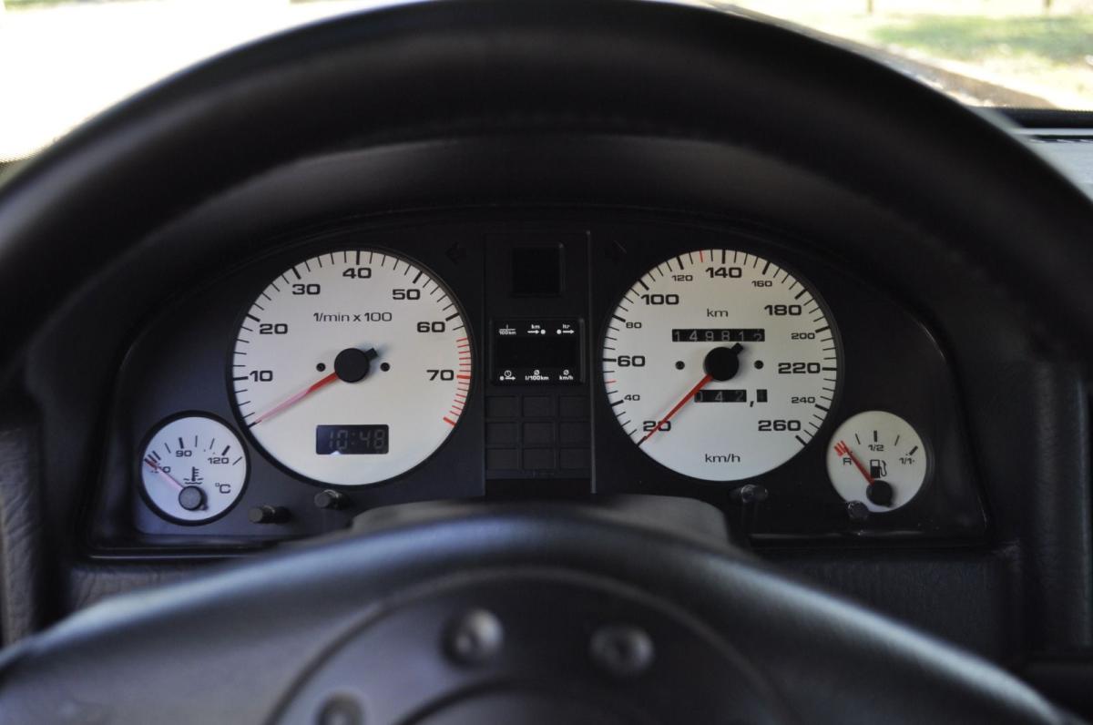 80S 2.6E Avant - Foto #7 do anúncio à venda de Carro clássico