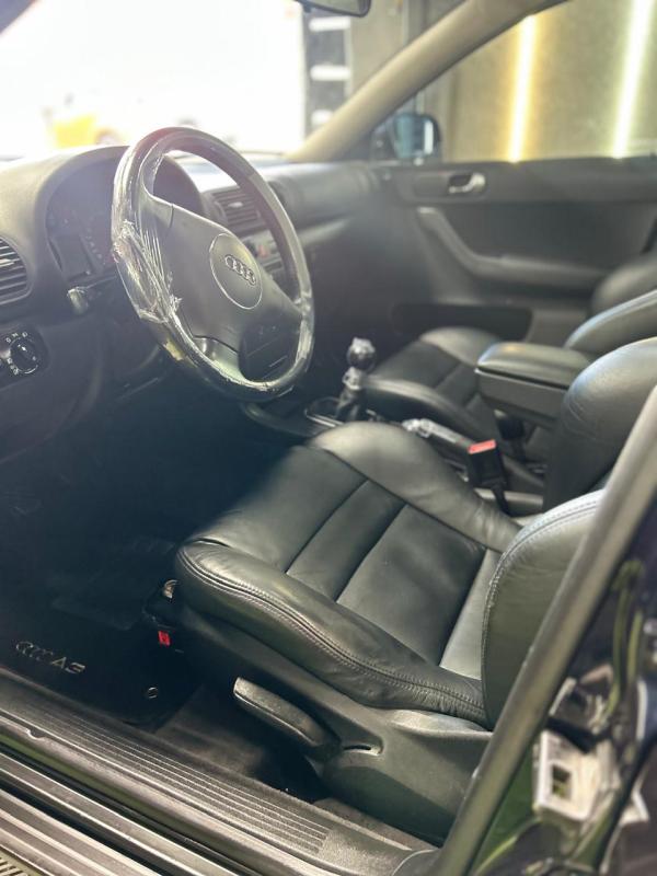 A3 - Foto #2 do anúncio à venda de Carro clássico