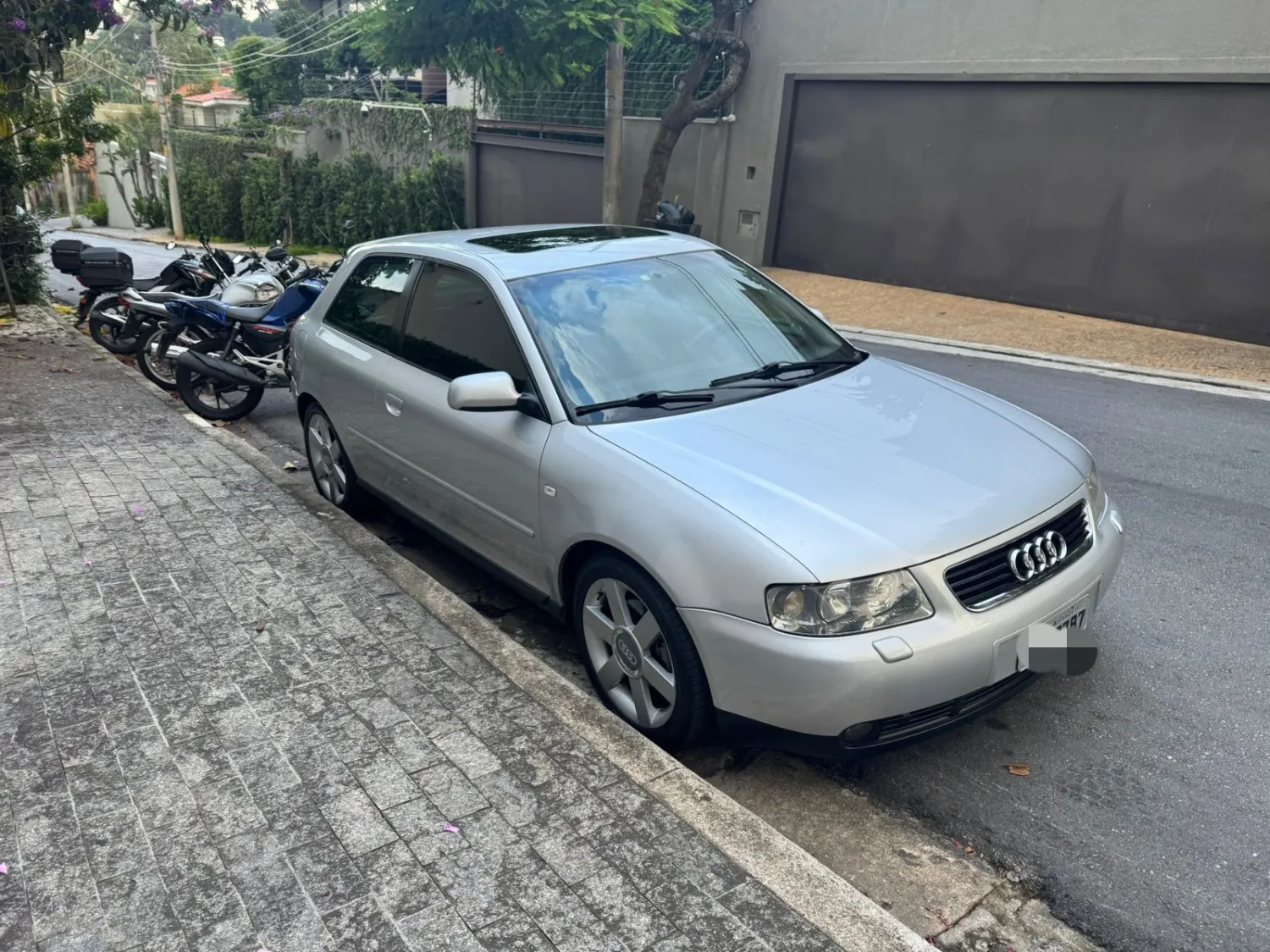 A3 - Foto #3 do anúncio à venda de Carro clássico