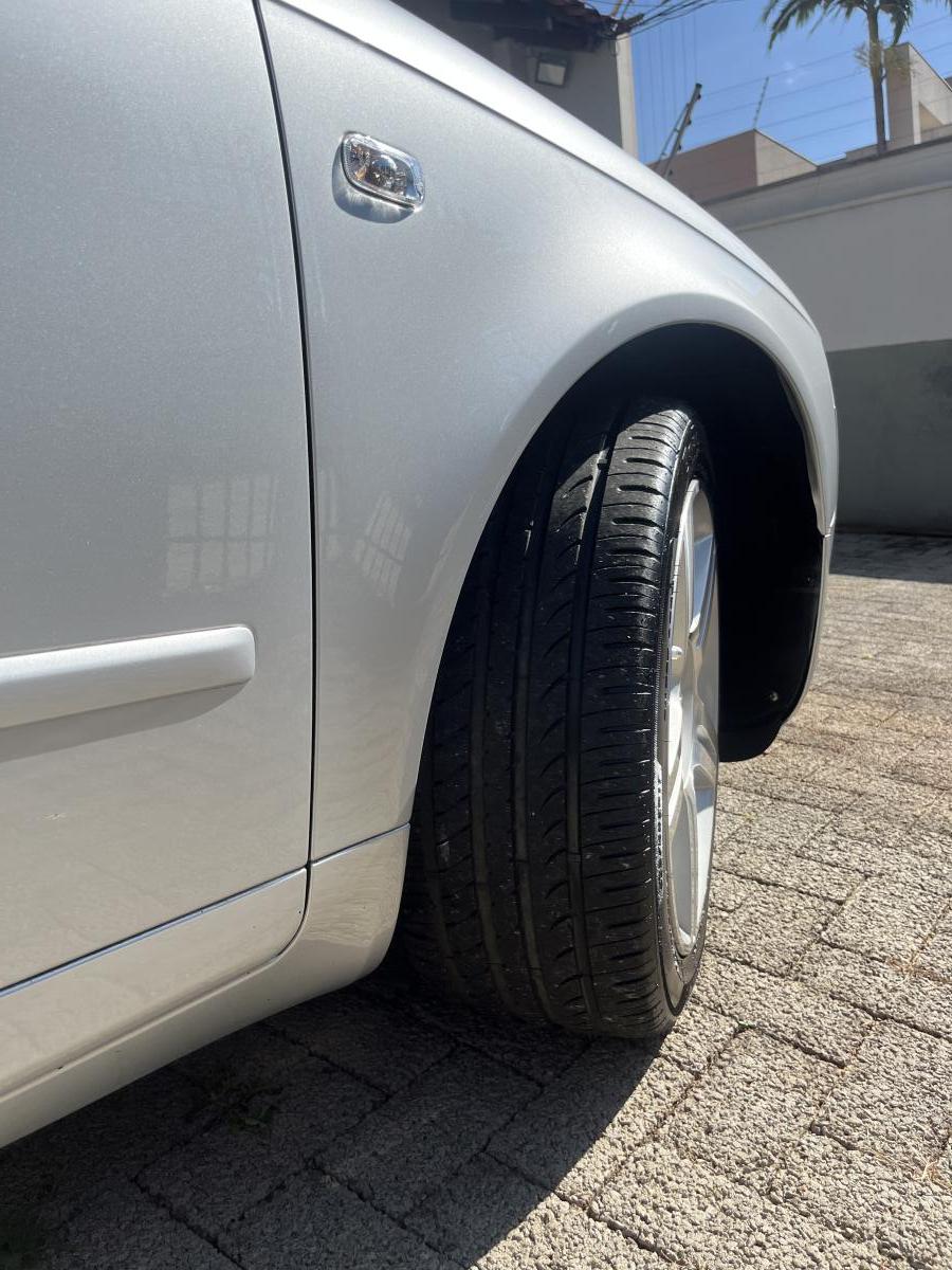 A4 - Foto #21 do anúncio à venda de Carro clássico