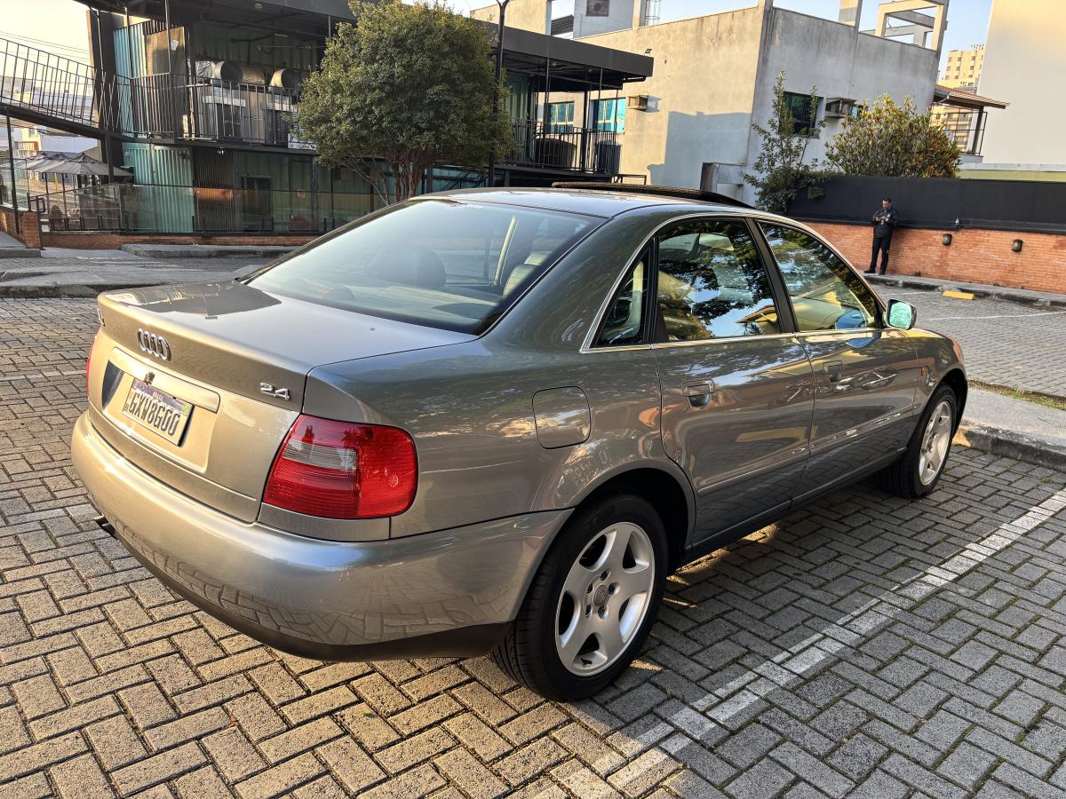 A4 - Foto #5 do anúncio à venda de Carro clássico