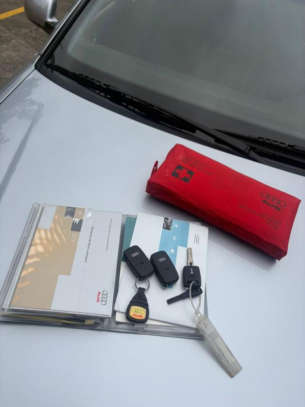 A6 - Foto #16 do anúncio à venda de Carro clássico