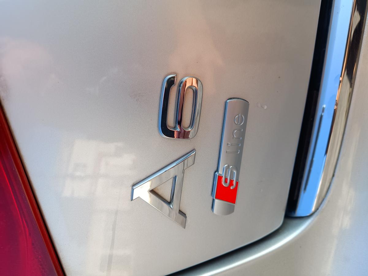 A6 - Foto #4 do anúncio à venda de Carro clássico
