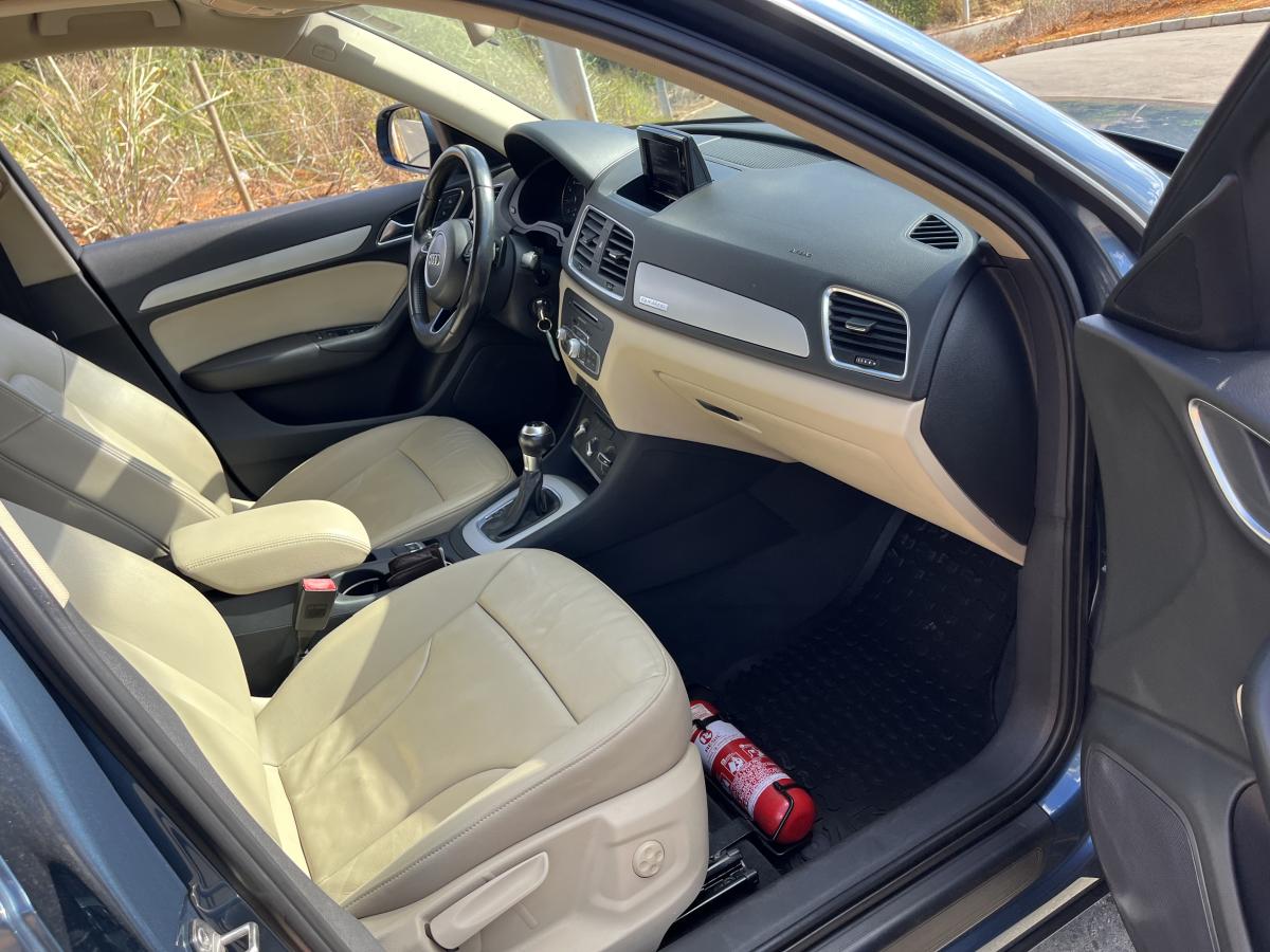 Q3 - Foto #10 do anúncio à venda de Carro clássico