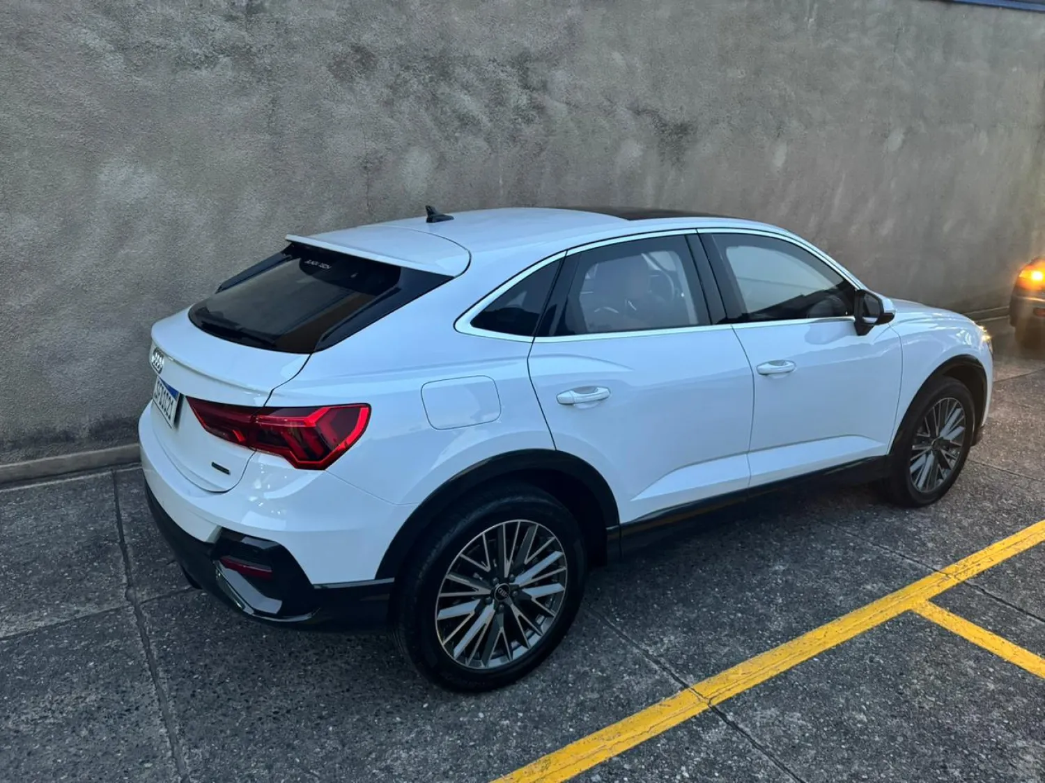 Q3 - Foto #29 do anúncio à venda de Carro clássico