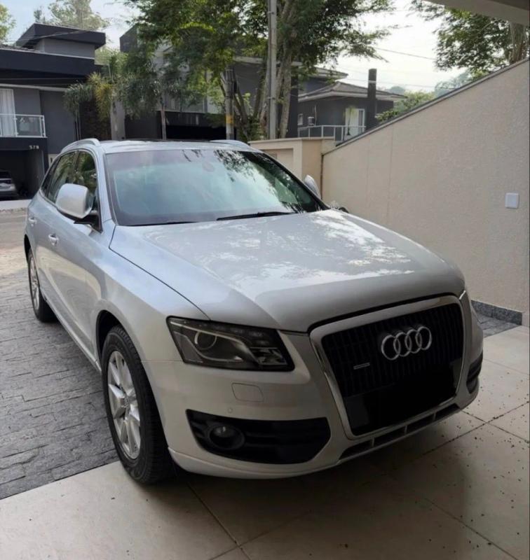 Q5 - Foto #2 do anúncio à venda de Carro clássico