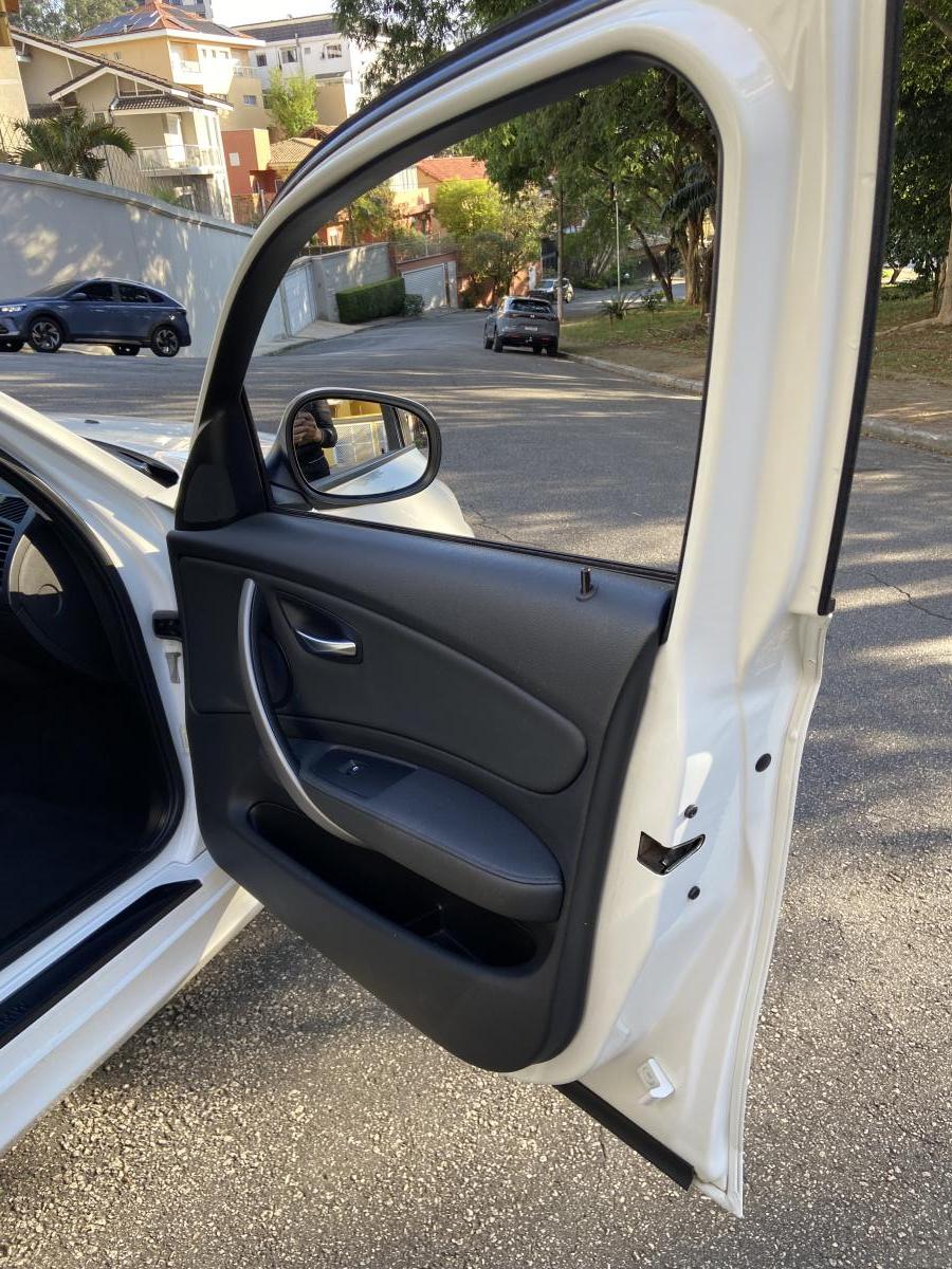 118i - Foto #21 do anúncio à venda de Carro clássico