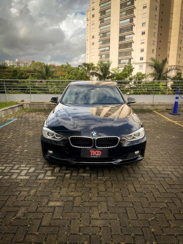 320i - Foto #12 do anúncio à venda de Carro clássico
