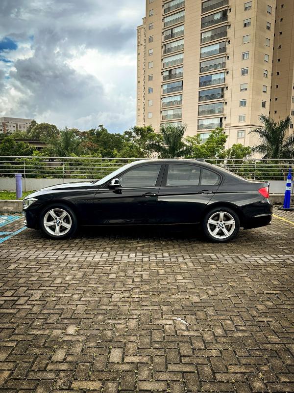 320i - Foto #17 do anúncio à venda de Carro clássico