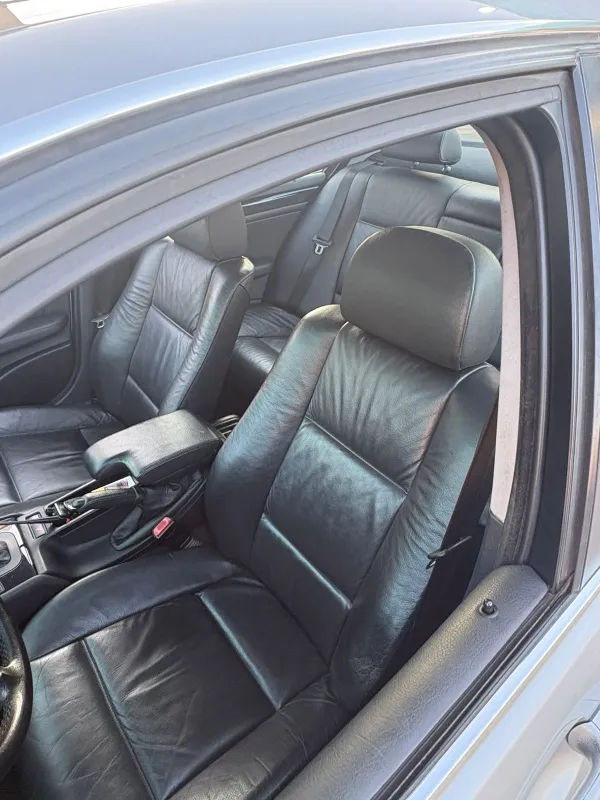 323i - Foto #14 do anúncio à venda de Carro clássico