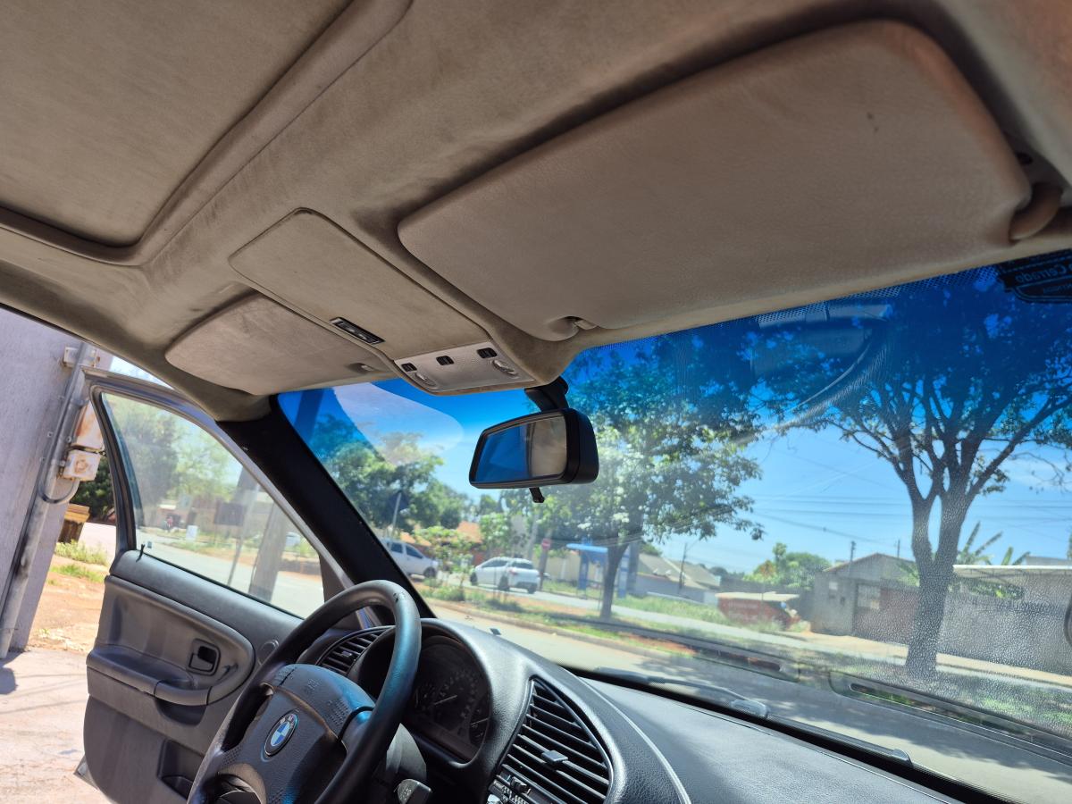 325i - Foto #21 do anúncio à venda de Carro clássico