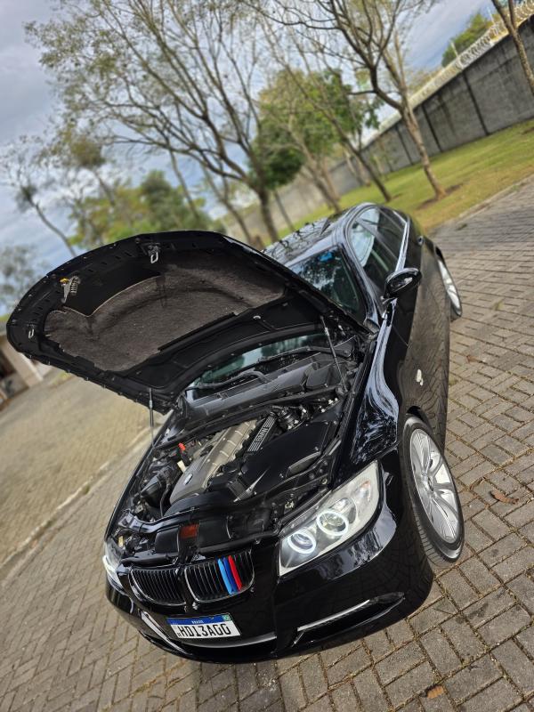 325i - Foto #4 do anúncio à venda de Carro clássico