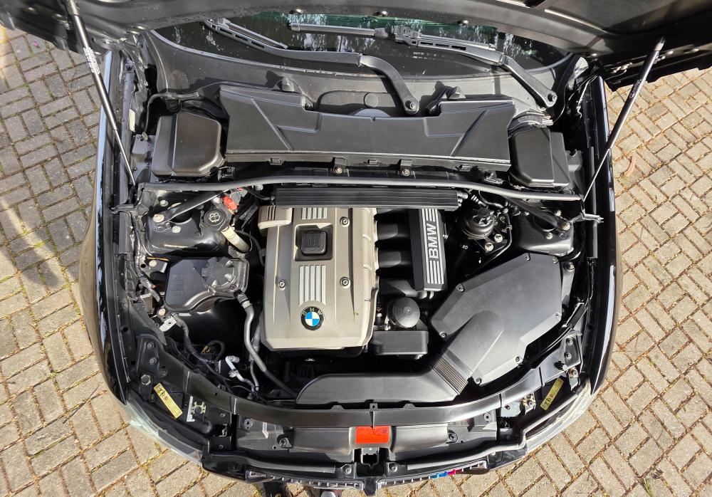 325i - Foto #9 do anúncio à venda de Carro clássico