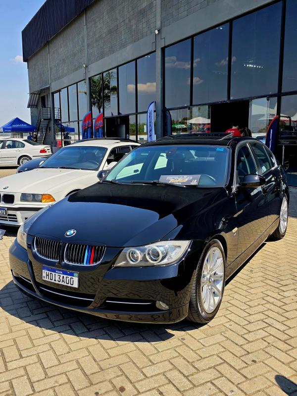 325i - Foto #27 do anúncio à venda de Carro clássico