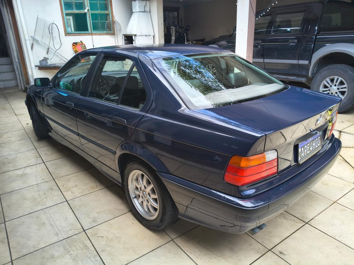 325i - Foto #14 do anúncio à venda de Carro clássico