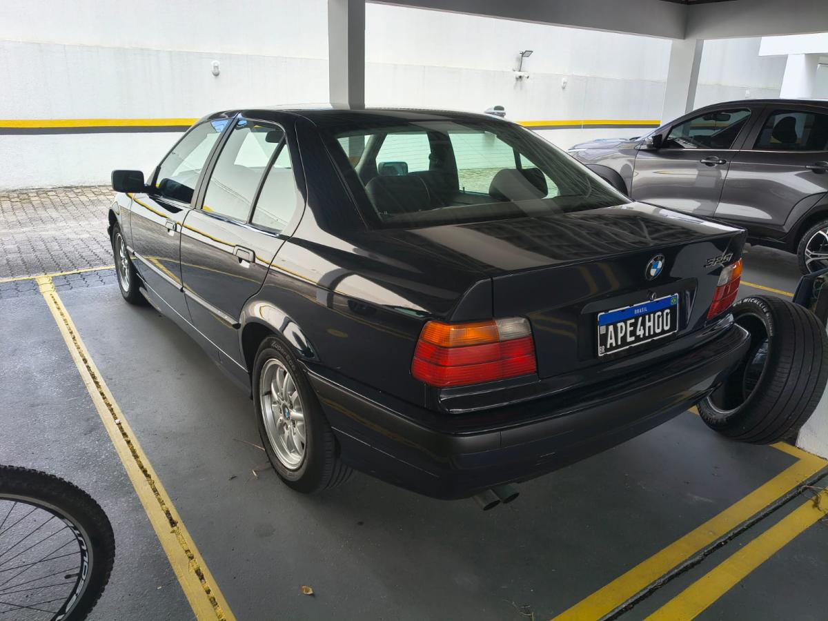 325i - Foto #15 do anúncio à venda de Carro clássico