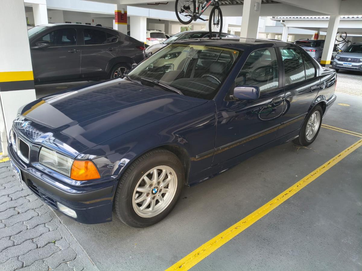 325i - Foto #18 do anúncio à venda de Carro clássico
