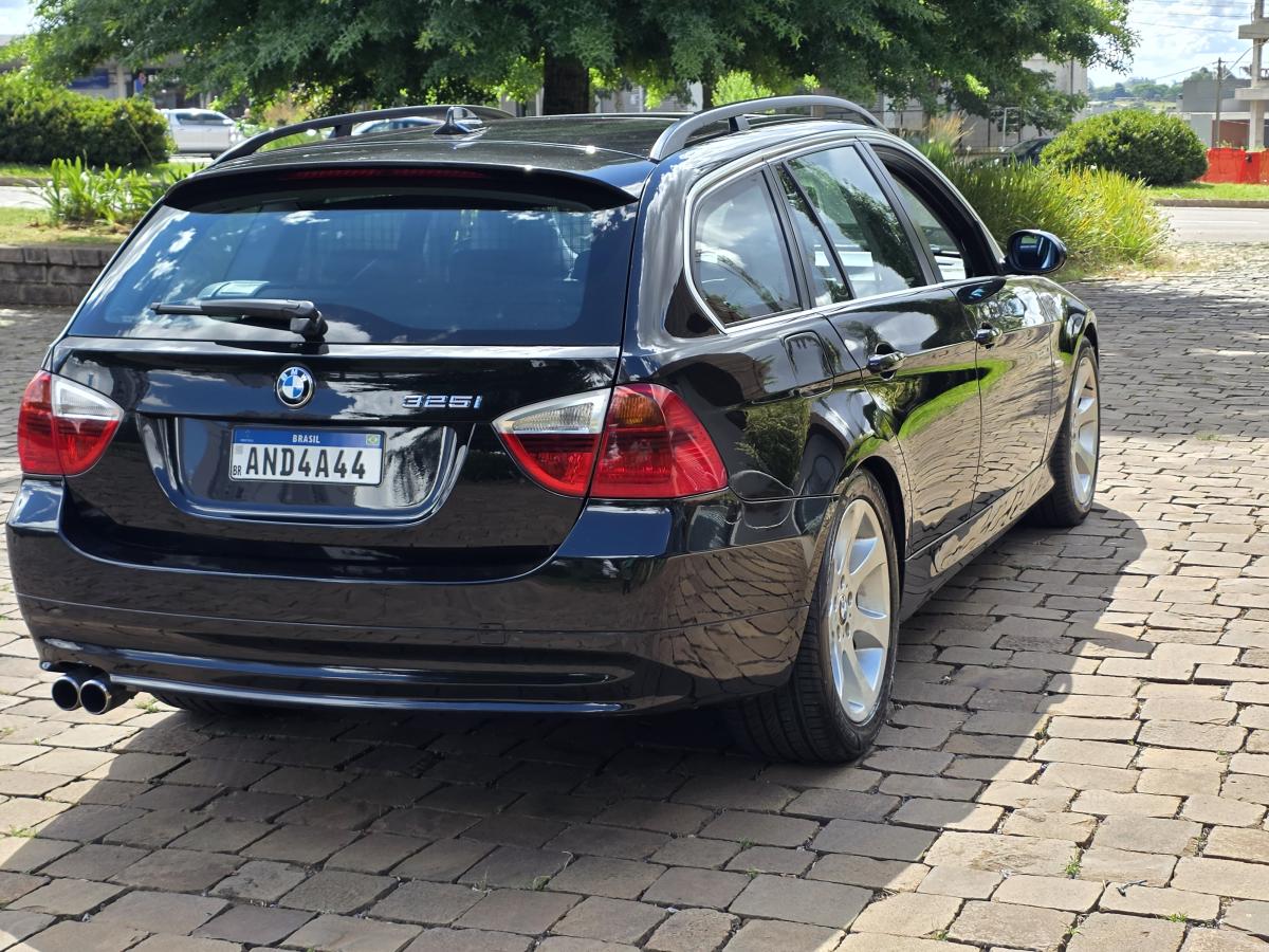 325i - Foto #12 do anúncio à venda de Carro clássico