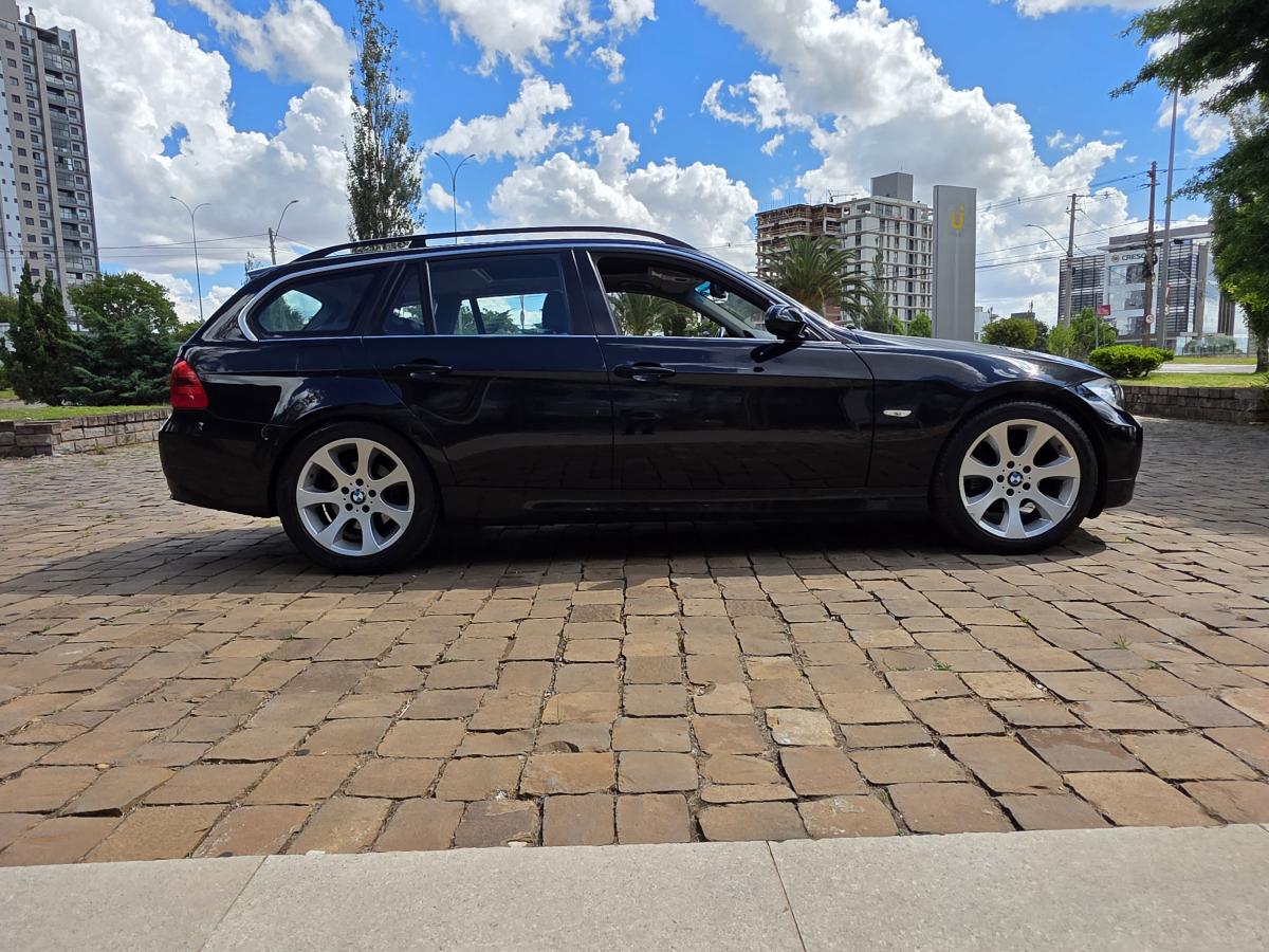 325i - Foto #16 do anúncio à venda de Carro clássico
