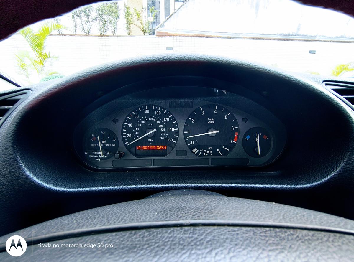 325iA - Foto #17 do anúncio à venda de Carro clássico