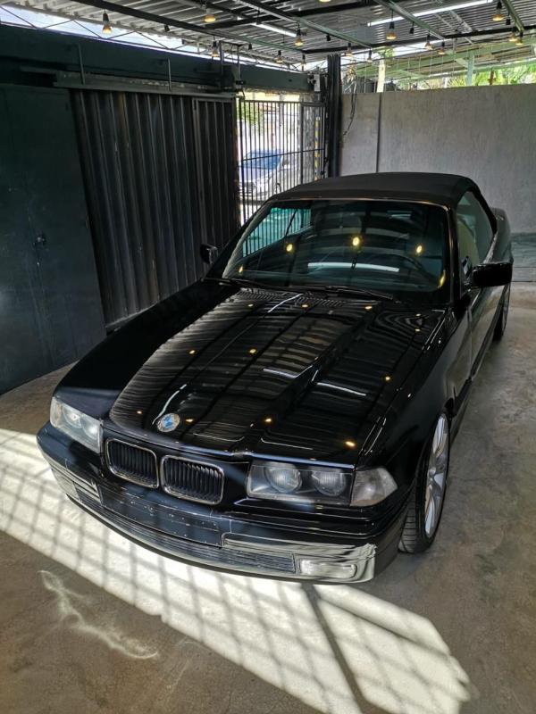 325iA - Foto #4 do anúncio à venda de Carro clássico