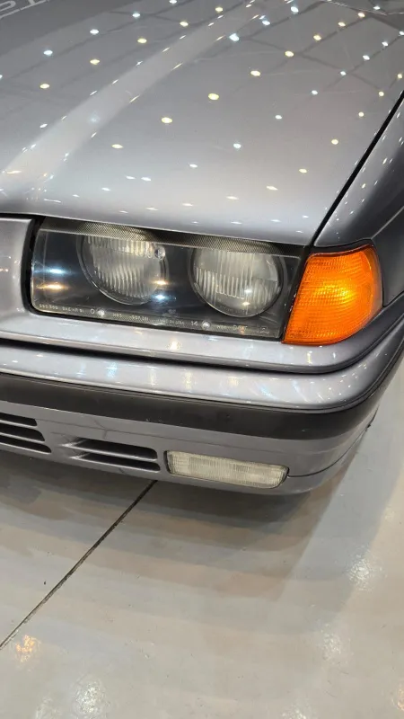 325iA - Foto #4 do anúncio à venda de Carro clássico