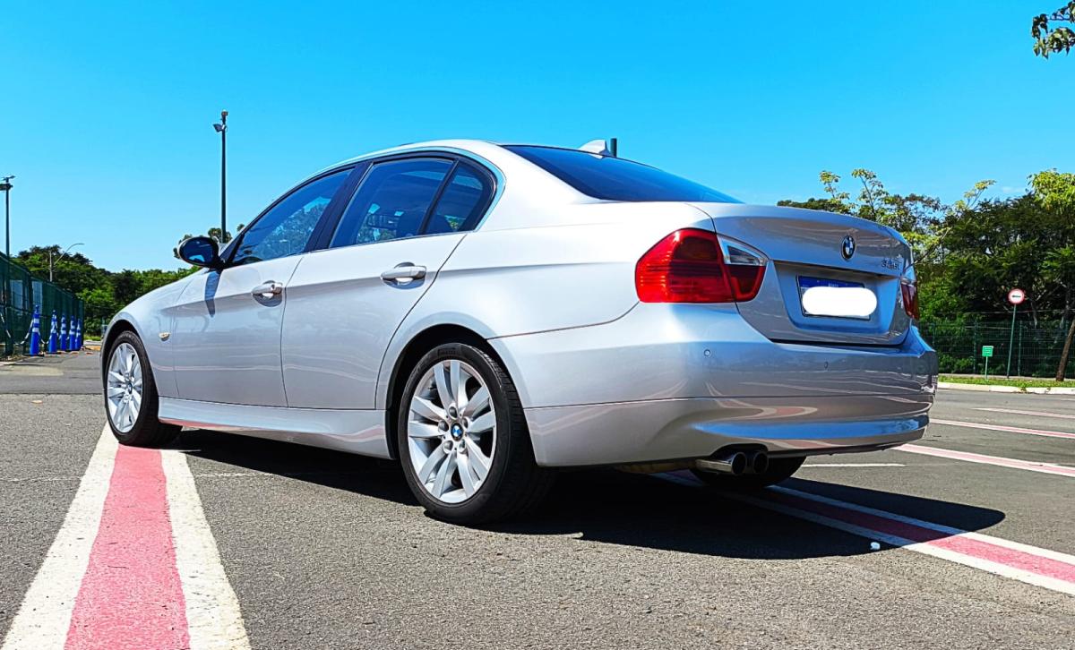 325i - Foto #11 do anúncio à venda de Carro clássico