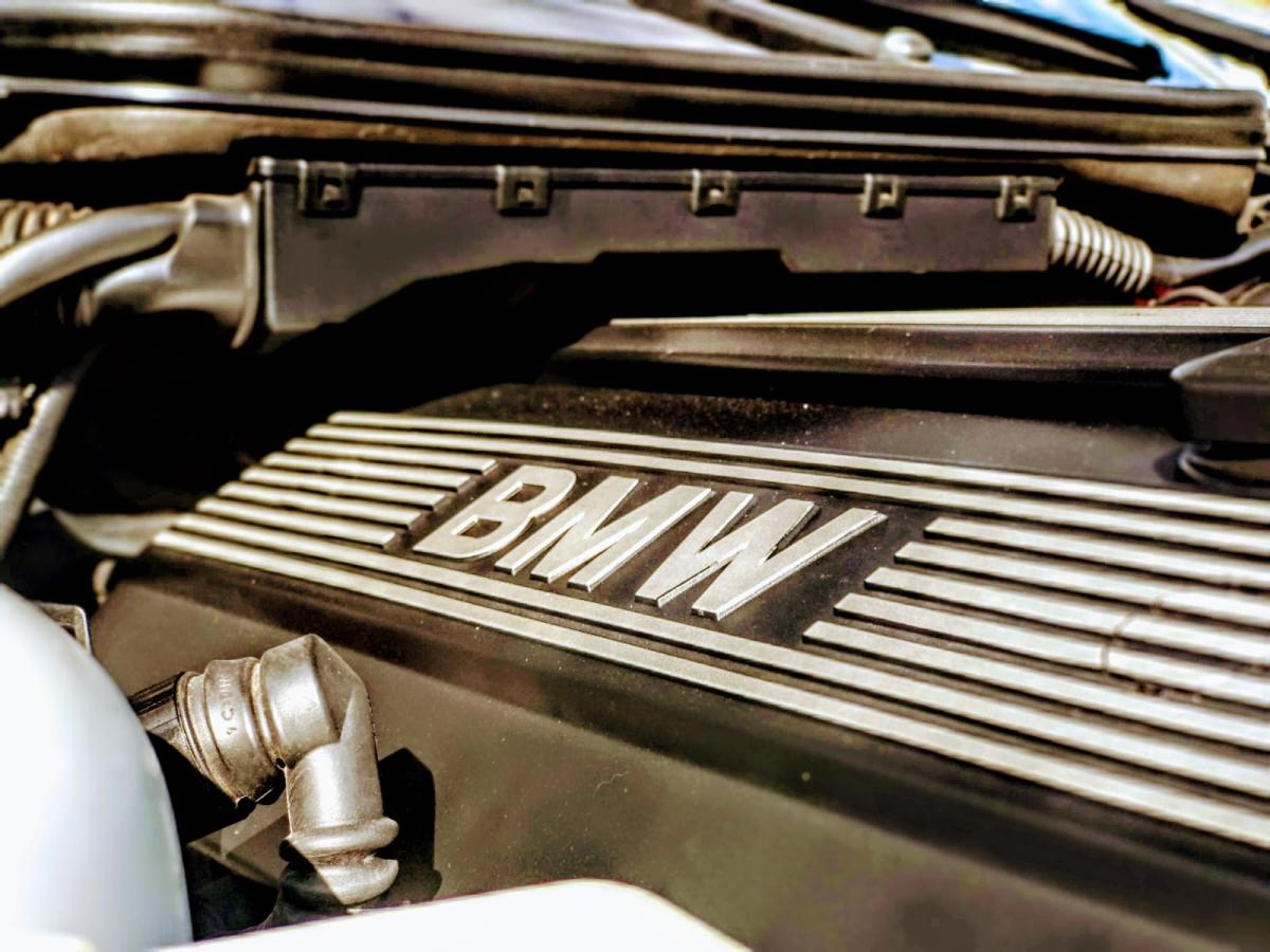 328i - Foto #21 do anúncio à venda de Carro clássico
