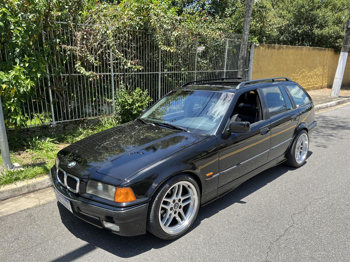 328i - Foto #19 do anúncio à venda de Carro clássico