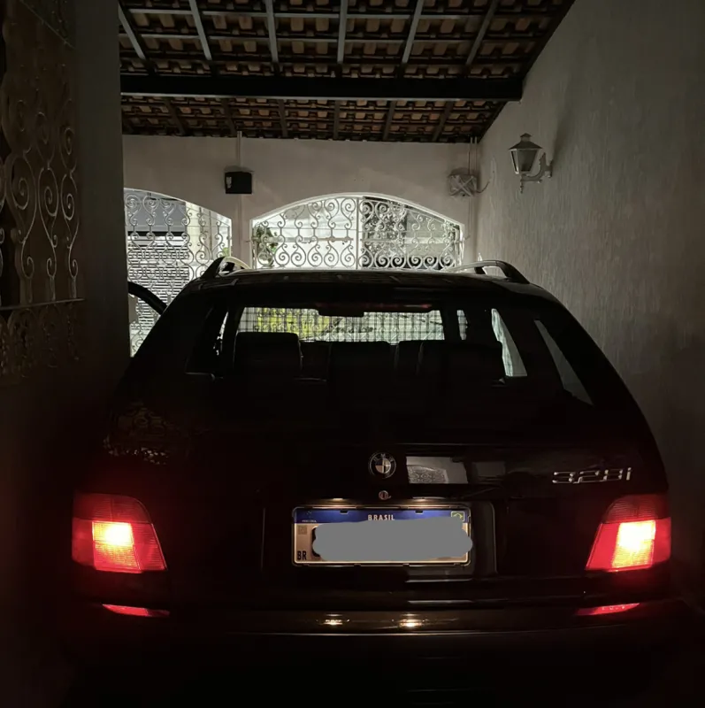 328i - Foto #24 do anúncio à venda de Carro clássico