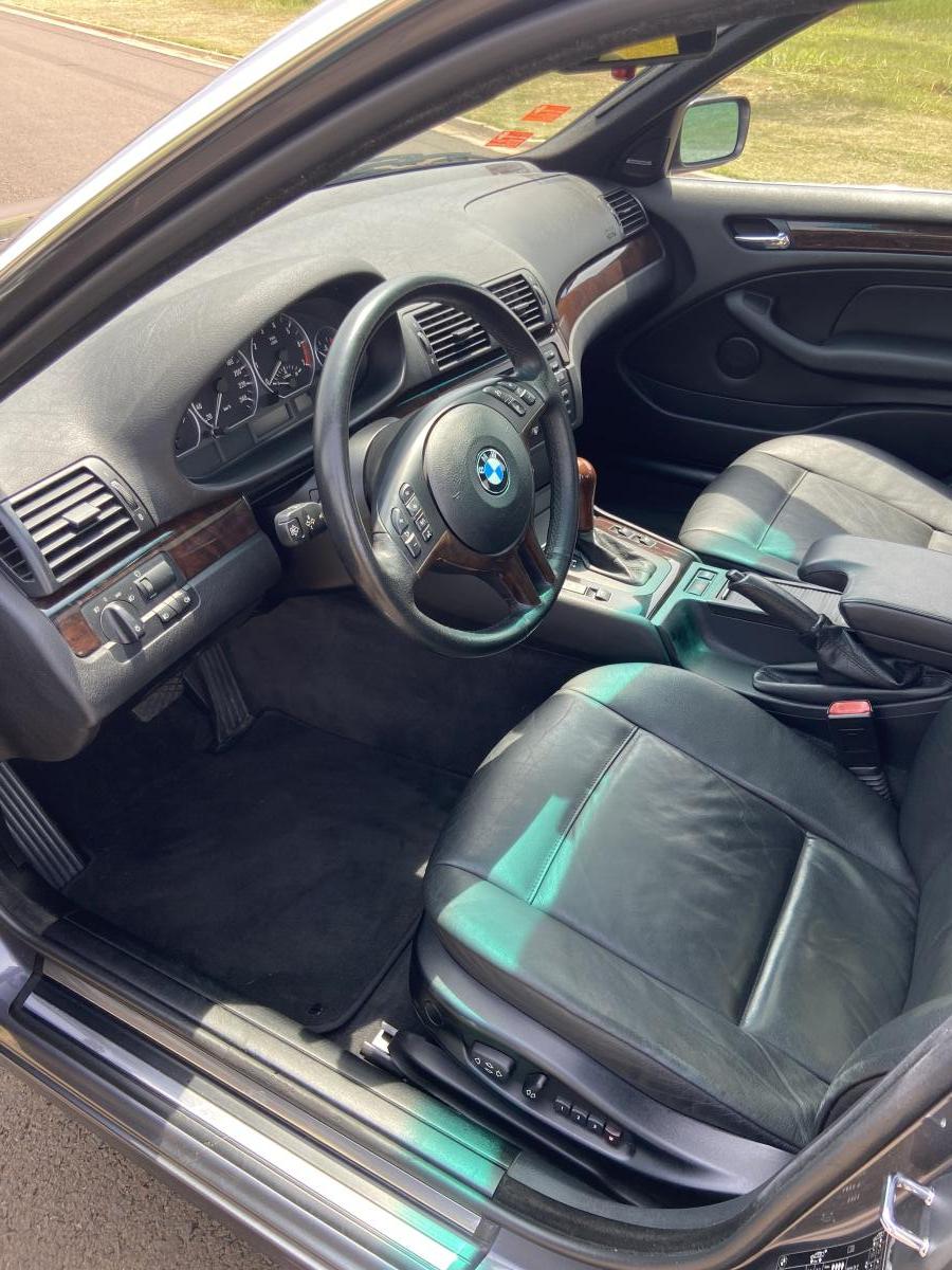 330i - Foto #14 do anúncio à venda de Carro clássico
