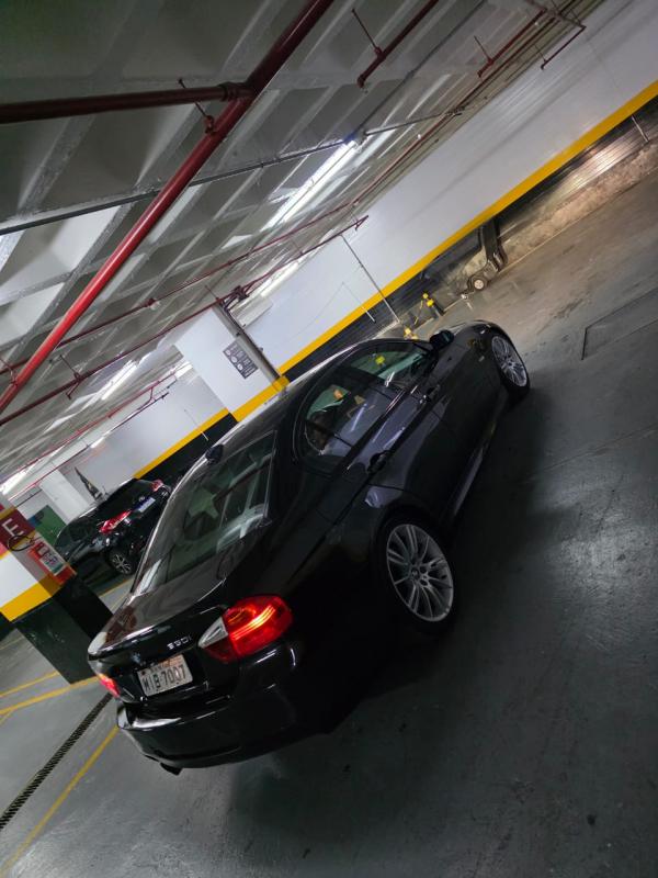 330i - Foto #8 do anúncio à venda de Carro clássico
