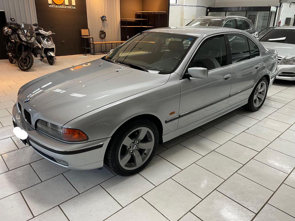 528i - Foto #2 do anúncio à venda de Carro clássico