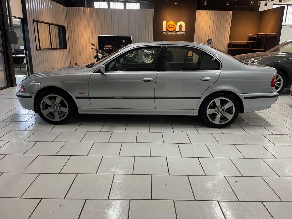 528i - Foto #6 do anúncio à venda de Carro clássico