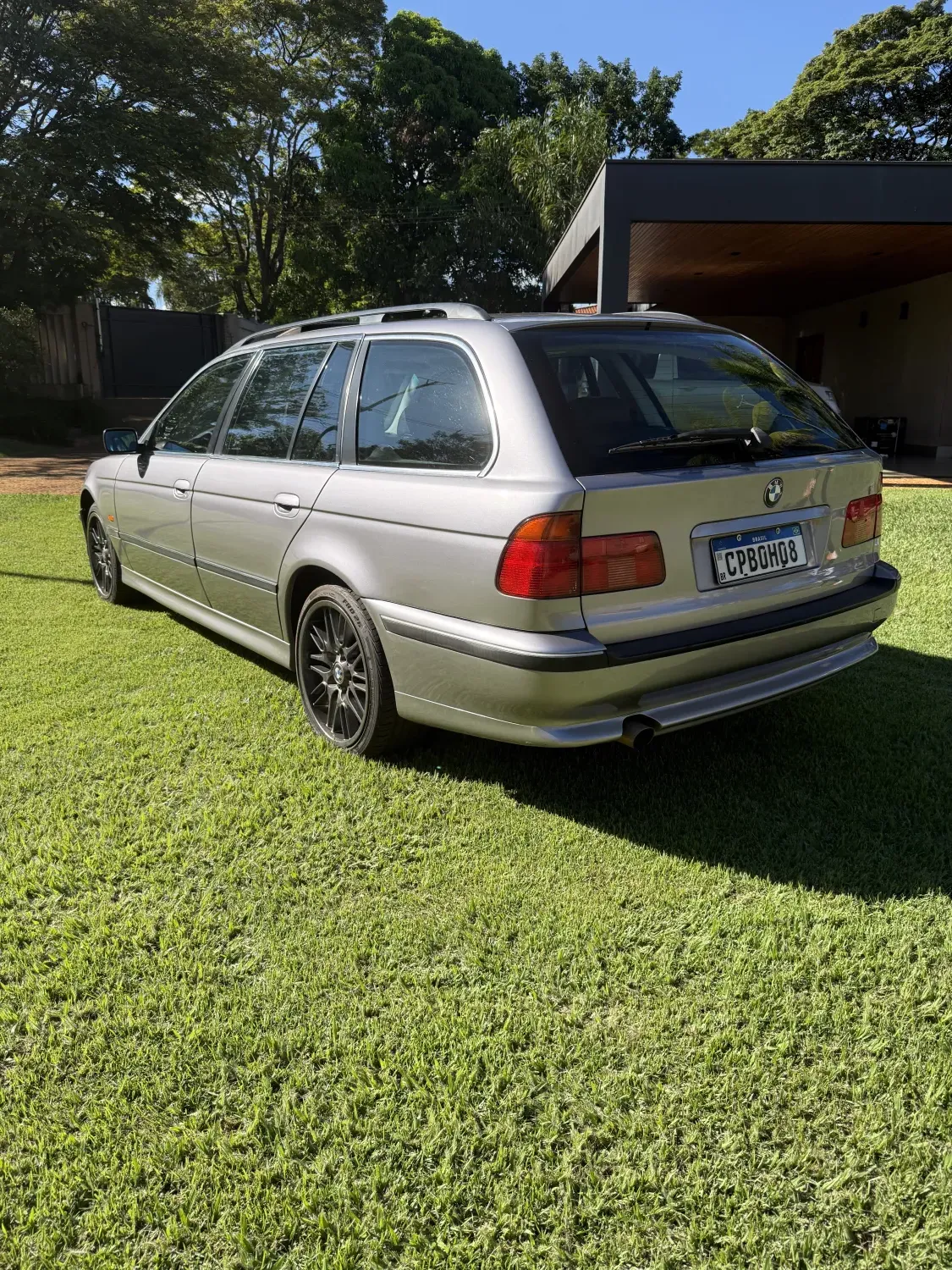 528i - Foto #9 do anúncio à venda de Carro clássico