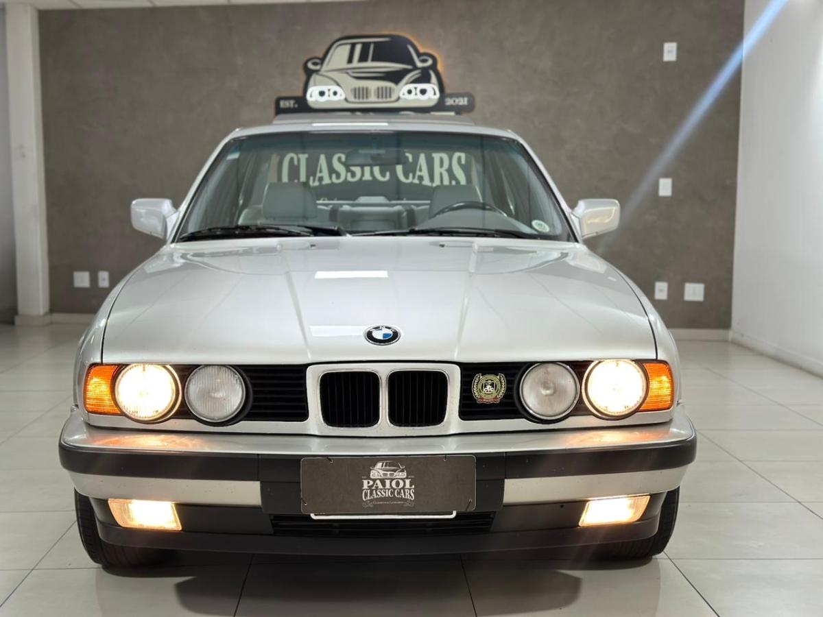535i - Foto #3 do anúncio à venda de Carro clássico
