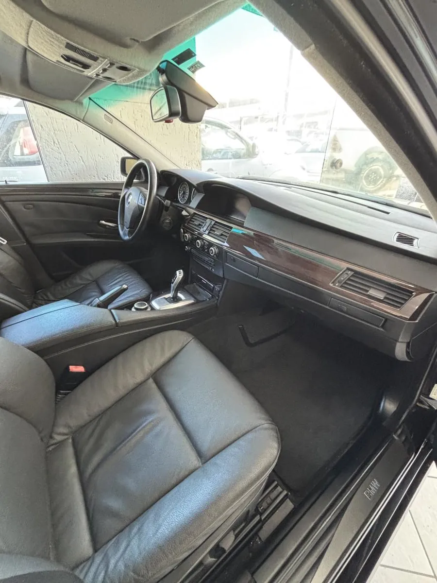 550i - Foto #5 do anúncio à venda de Carro clássico
