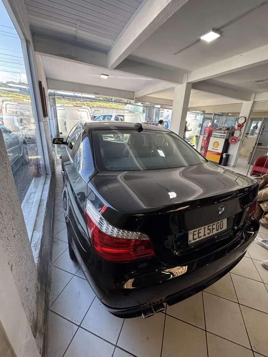 550i - Foto #6 do anúncio à venda de Carro clássico