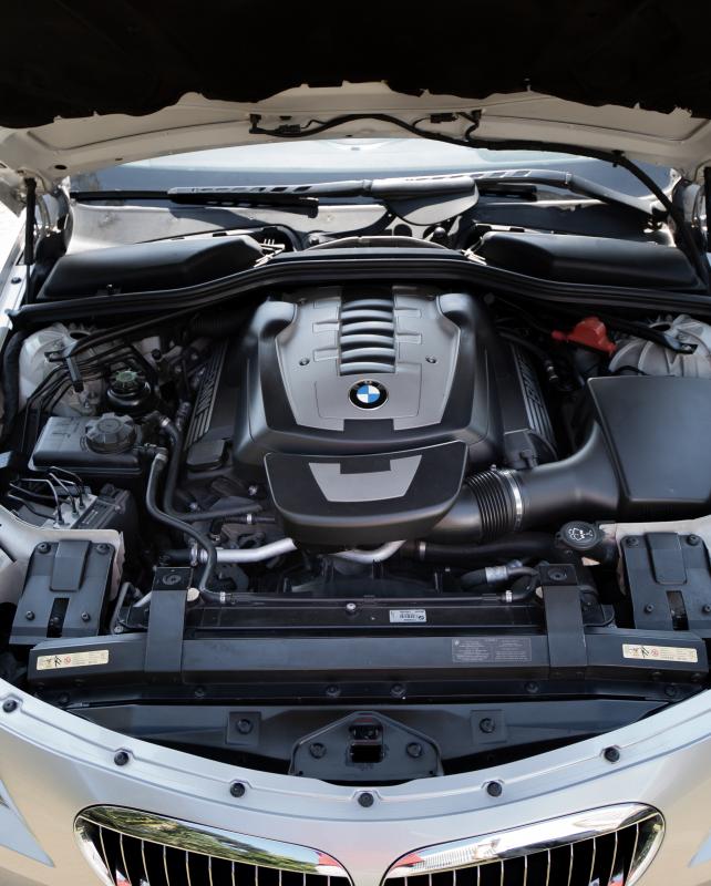 650i - Foto #8 do anúncio à venda de Carro clássico