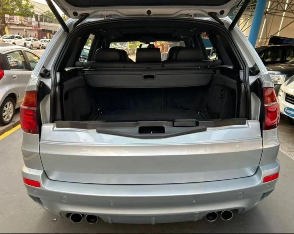 X5 - Foto #12 do anúncio à venda de Carro clássico