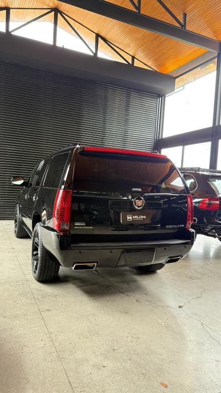 Escalade - Foto #3 do anúncio à venda de Carro clássico