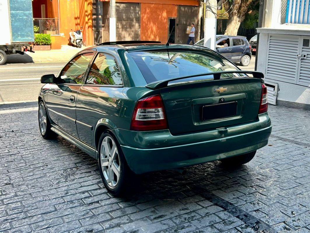 Astra - Foto #18 do anúncio à venda de Carro clássico