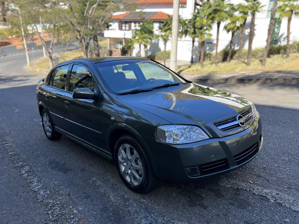 Astra - Foto #18 do anúncio à venda de Carro clássico