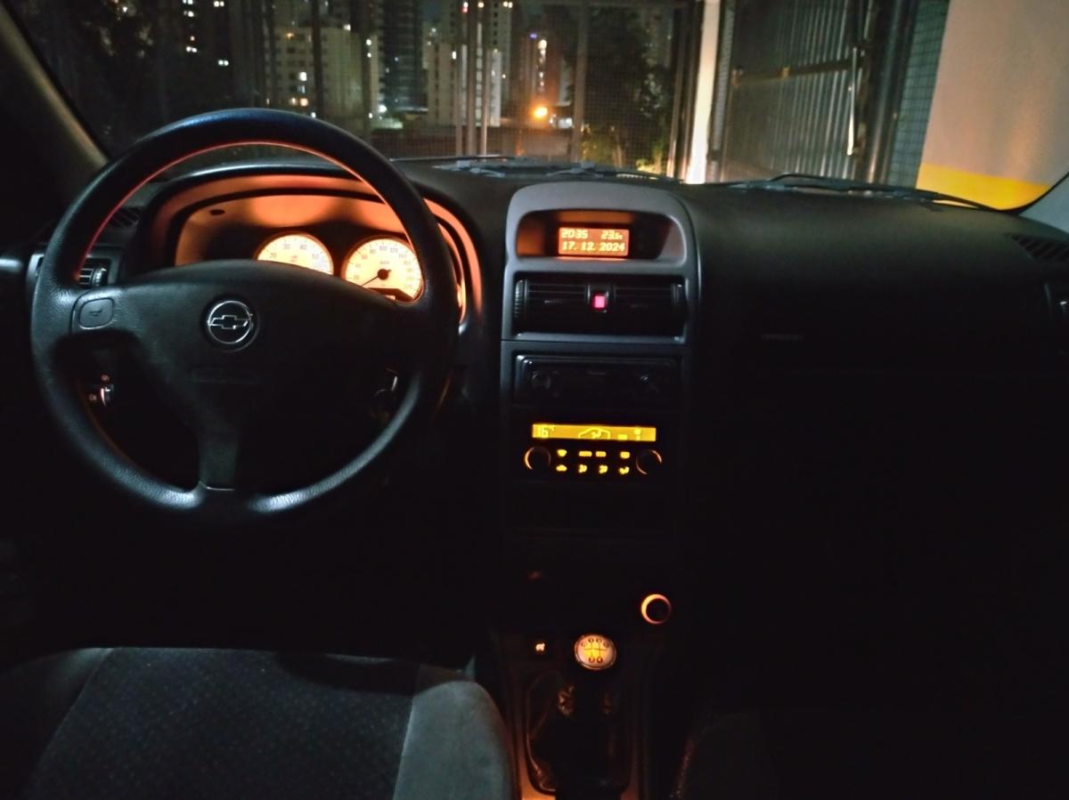 Astra - Foto #11 do anúncio à venda de Carro clássico