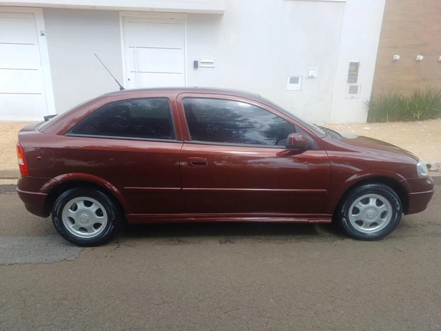 Astra - Foto #3 do anúncio à venda de Carro clássico