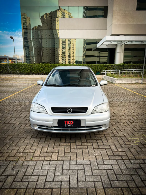 Astra - Foto #2 do anúncio à venda de Carro clássico