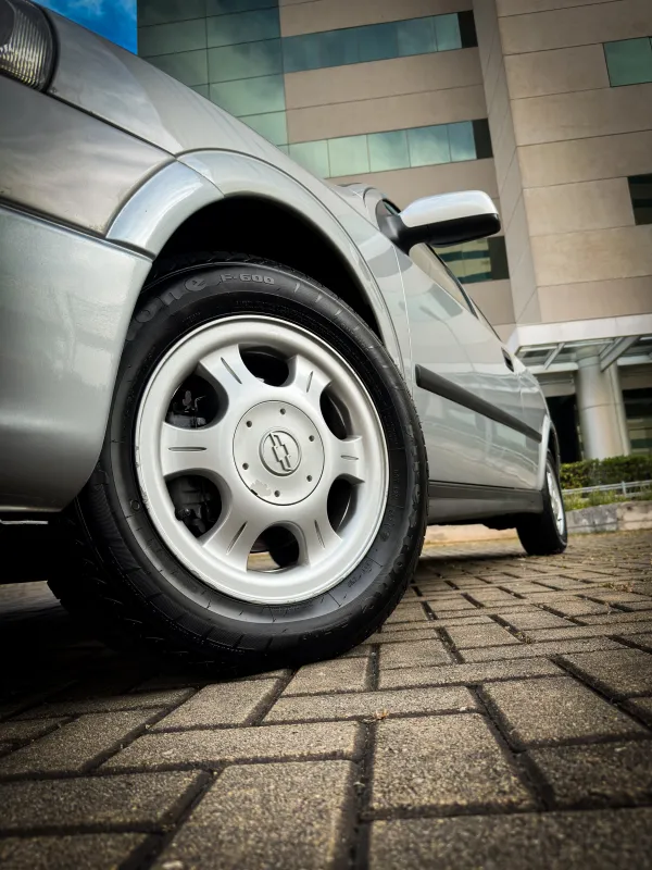 Astra - Foto #4 do anúncio à venda de Carro clássico