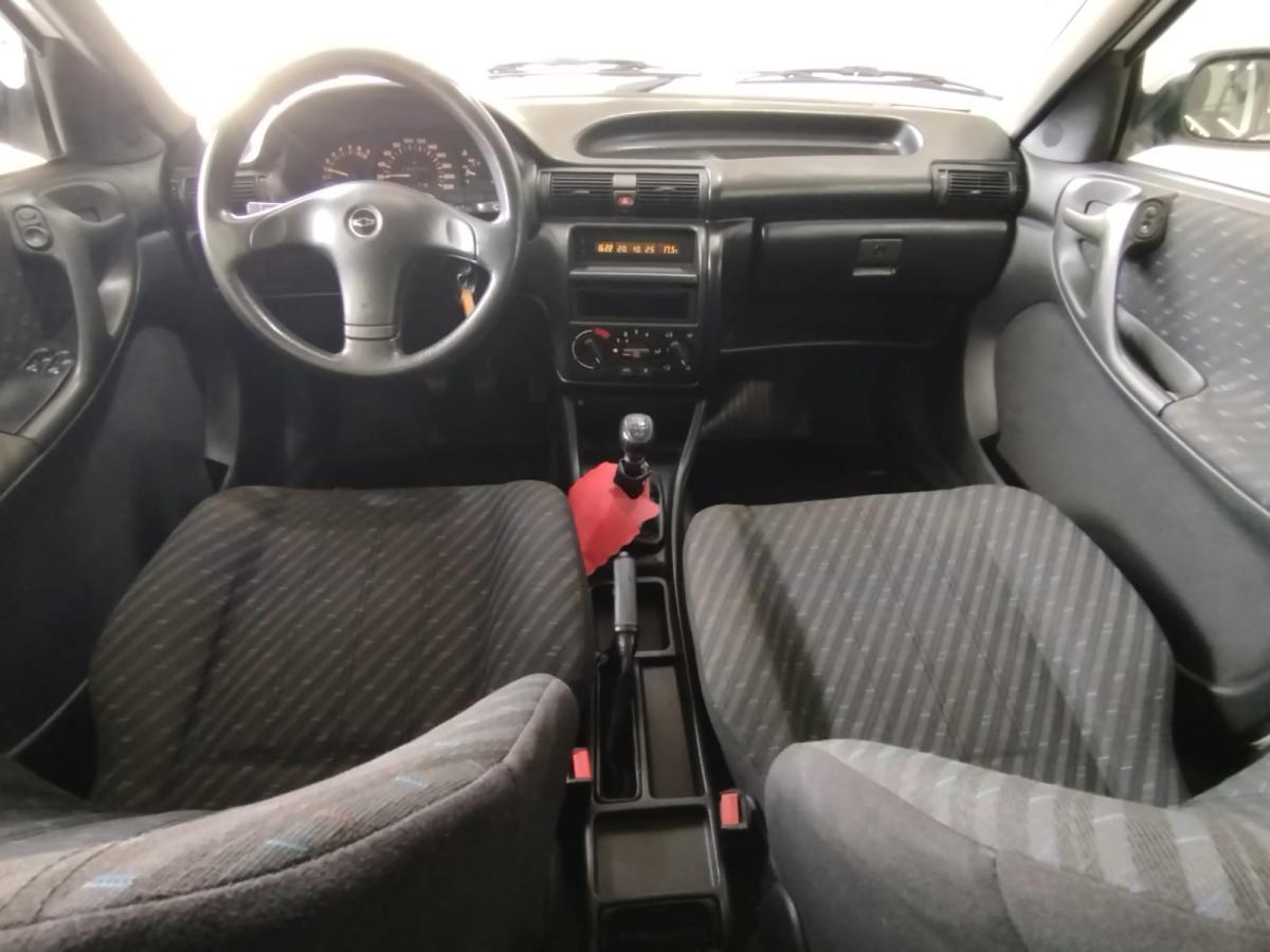 Astra - Foto #3 do anúncio à venda de Carro clássico