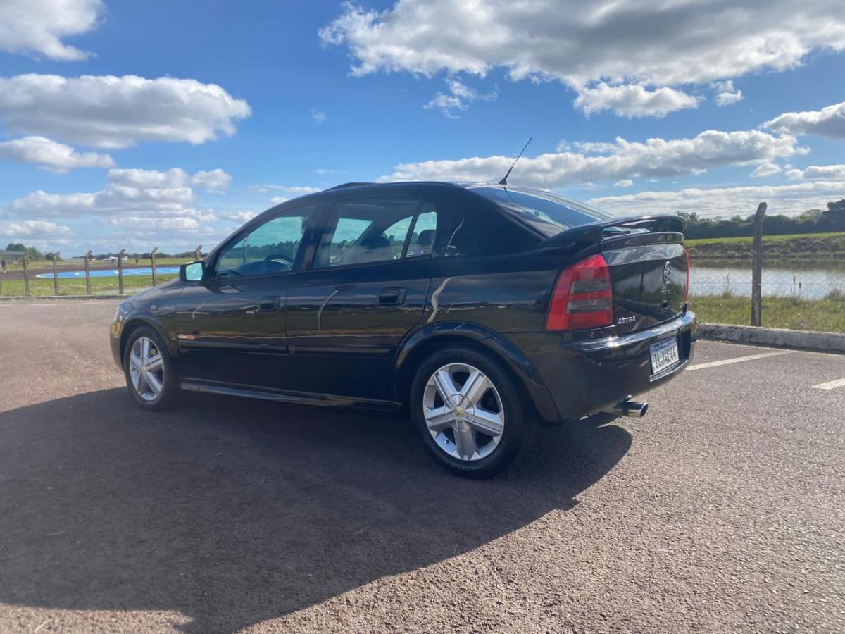 Astra - Foto #4 do anúncio à venda de Carro clássico
