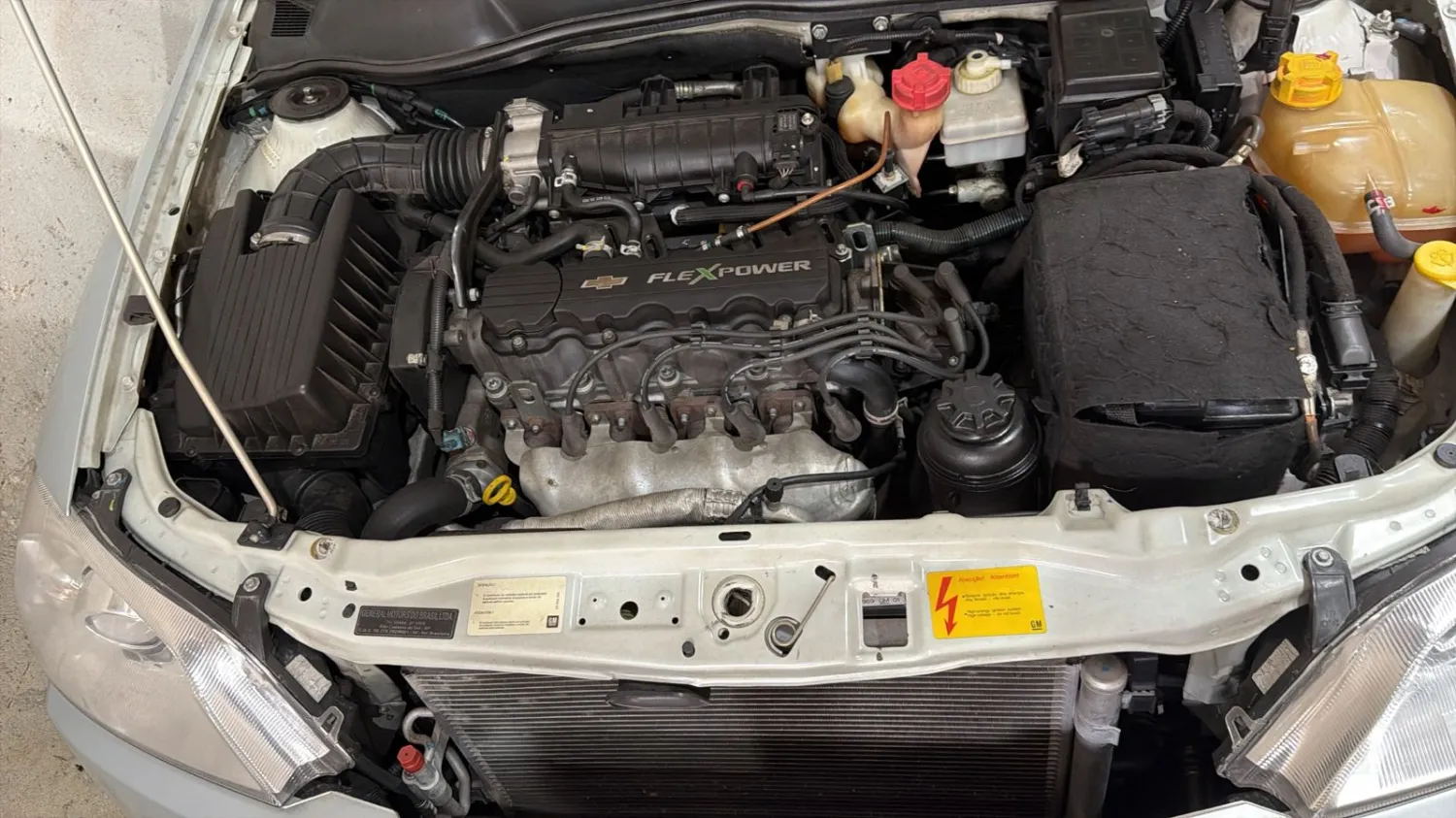 avv-chevrolet-astra-venda-7e727f9-imagem-010